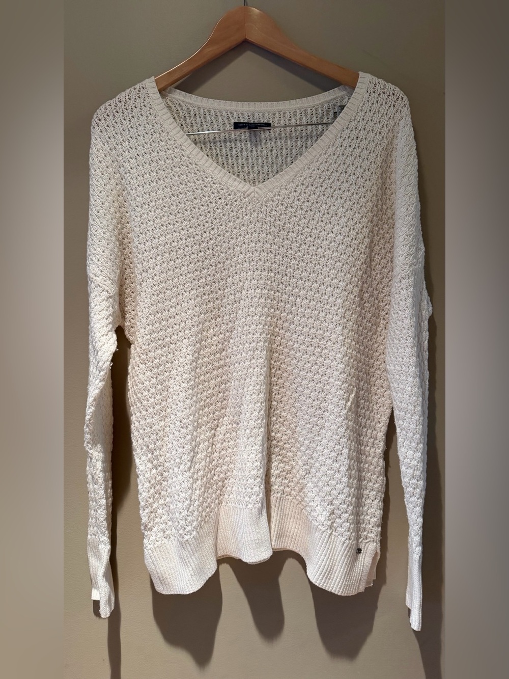 American Eagle Outfitters Cream V-Neck Textured Knit Sweater XL